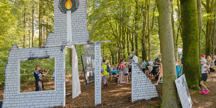 ARTBORNE 2024 – Waak-Vlam – Rob Voerman