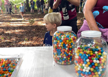 ARTBORNE 2025 – Gumlab: sticky data – Atelier ARI