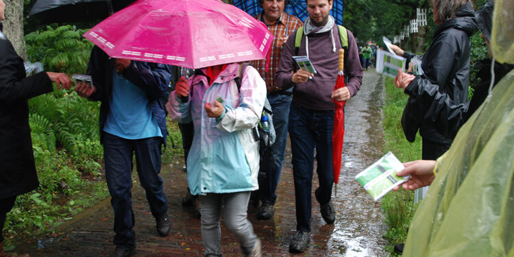 ARTBORNE 2015 – PARADIJS MET RECHT VAN OVERPAD – Marieke de Jong